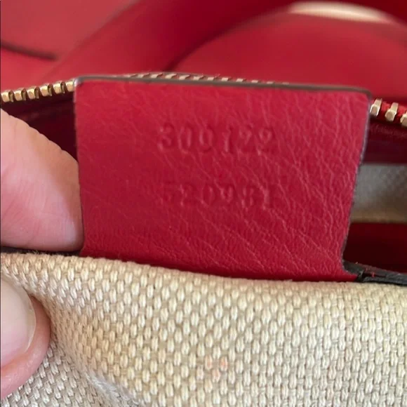 Gucci Valentine Edition Leather Guccisima Satchel - Picture 13 of 16